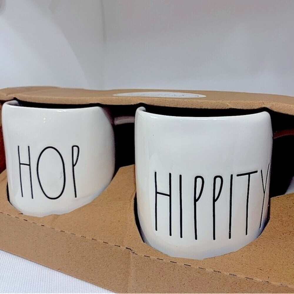 Rae Dunn Hippity &‎ Hop Ceramic Farmhouse Rustic Easter Holiday Mug Set - Picture 3 of 4